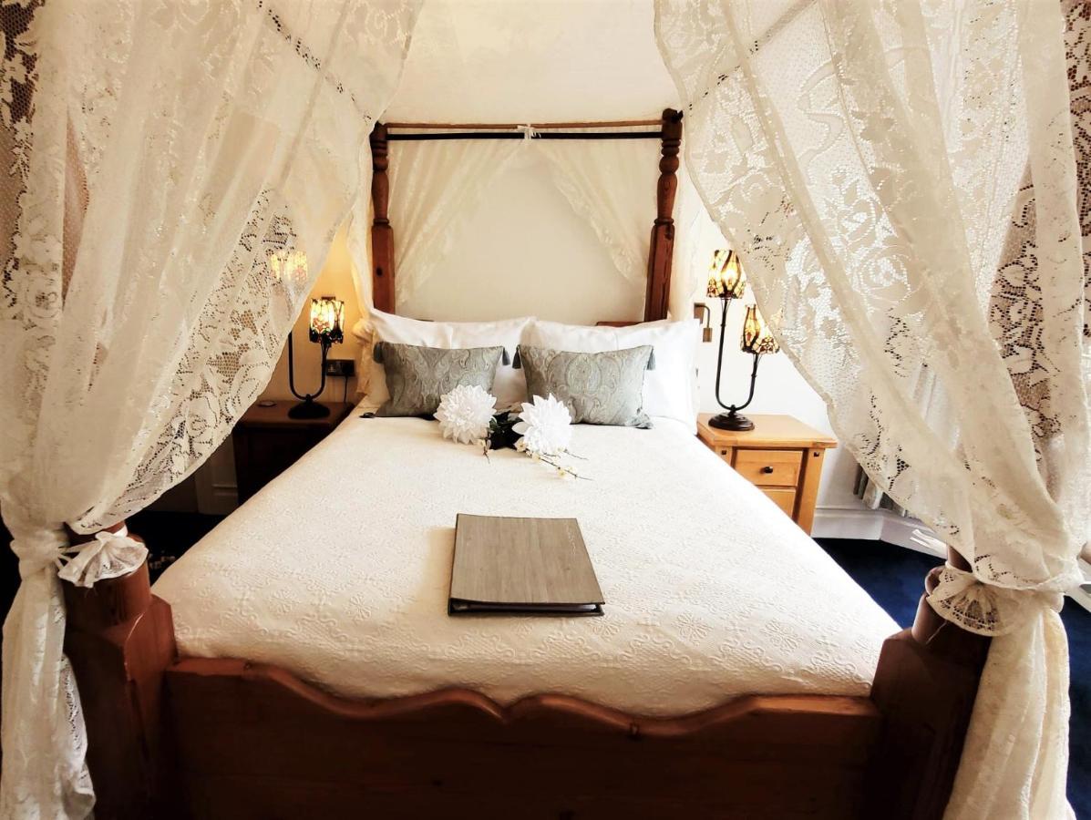 Greylands Guest House Лландріндод-Веллс Екстер'єр фото